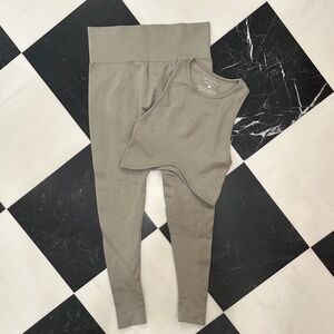 Set Active Sculptflex High Neck Bra & Leggings